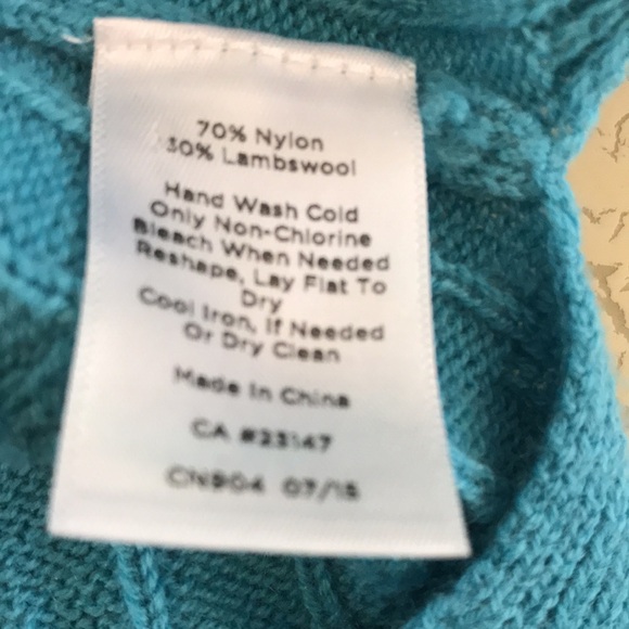 Talbots Tunic Length Sweater. Size S - Picture 9 of 9